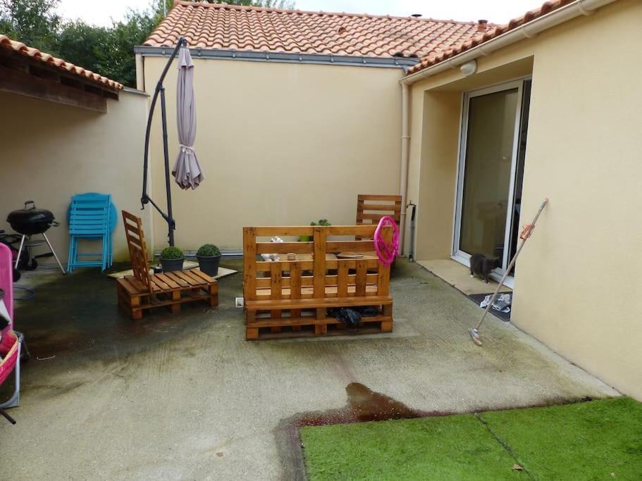 Holiday home Maison Proche Aeroport